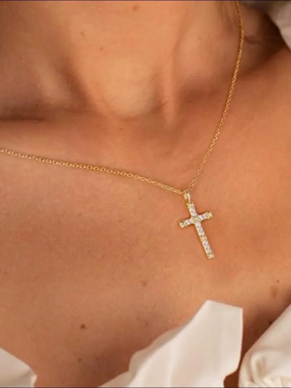 14K Gold Filled Sterling Silver Cross Pendant Necklace with CZ Diamonds - Picture 4 of 7
